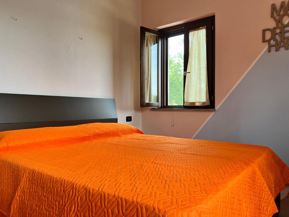 Country House Western Club Sant'Omero Luaran gambar
