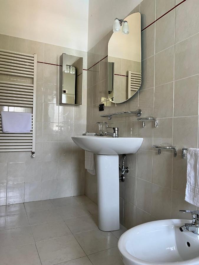 Country House Western Club Sant'Omero Luaran gambar